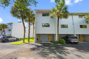 12140 Capri Cir S, Treasure Island, FL 33706 - Photo 3
