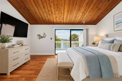 12140 Capri Circle S, Treasure Island, FL 33706 - Photo 29