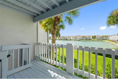 12140 Capri Circle S, Treasure Island, FL 33706 - Photo 21