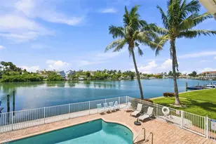 12100 Capri Cir S, Treasure Island, FL 33706 - Photo 1