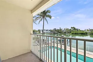 12100 Capri Cir S, Treasure Island, FL 33706 - Photo 27