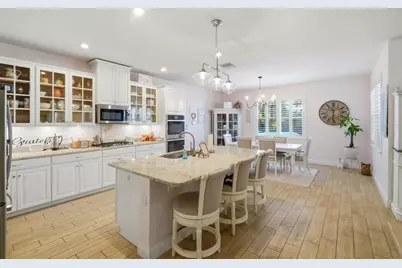 11750 Lake Lucaya Drive, Riverview, FL 33579 - Photo 13