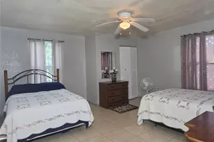 201 Lake Bonny Dr E, Lakeland, FL 33801 - Photo 9