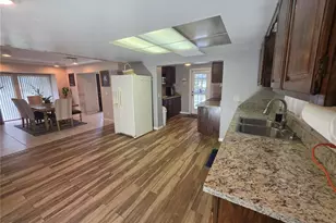 201 Lake Bonny Dr E, Lakeland, FL 33801 - Photo 19