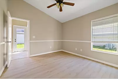 1833 Mira Lago Circle, Ruskin, FL 33570 - Photo 35