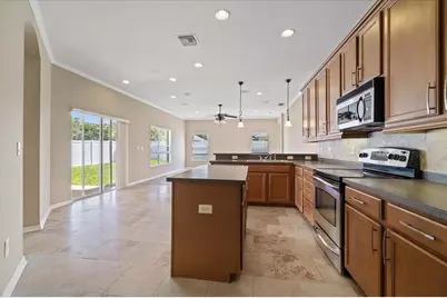 1833 Mira Lago Circle, Ruskin, FL 33570 - Photo 9