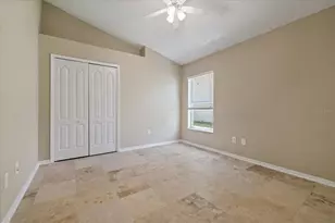 1833 Mira Lago Cir, Ruskin, FL 33570 - Photo 31