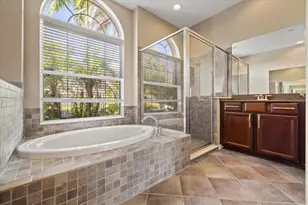 1833 Mira Lago Cir, Ruskin, FL 33570 - Photo 21