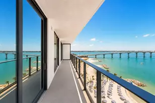 691 S Gulfview Blvd, Clearwater, FL 33767 - Photo 9