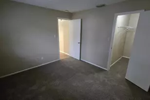 1381 Forest Lawn Ct, Tarpon Springs, FL 34689 - Photo 7