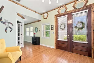 1401 45th Ave N, Saint Petersburg, FL 33703 - Photo 9