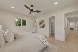 4601 46th St N, Saint Petersburg, FL 33714 - Photo 21