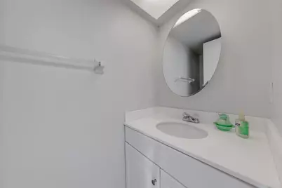 5090 Bay Street NE #124, Saint Petersburg, FL 33703 - Photo 13