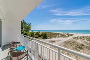 10116 Gulf Blvd, Treasure Island, FL 33706 - Photo 3