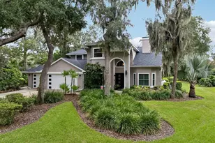 4710 Ridgecliff Dr, Brandon, FL 33511 - Photo 1