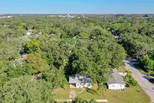 8111 30th Ave N, Saint Petersburg, FL 33710 - Photo 29