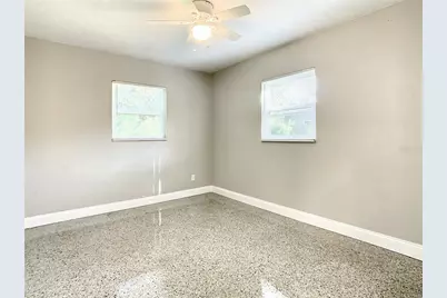 8111 30th Avenue N, Saint Petersburg, FL 33710 - Photo 25