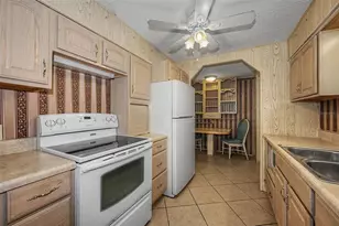 39820 US Hwy 19 N, Tarpon Springs, FL 34689 - Photo 5