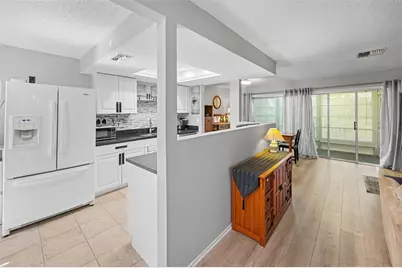1652 Highland Club Lane, Palm Harbor, FL 34684 - Photo 17