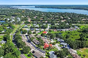1652 Highland Club Ln, Palm Harbor, FL 34684 - Photo 5