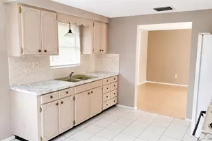 4080 Redwing Dr, Spring Hill, FL 34606 - Photo 5