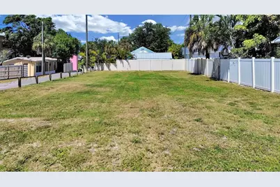 140 92nd Avenue, Treasure Island, FL 33706 - Photo 9