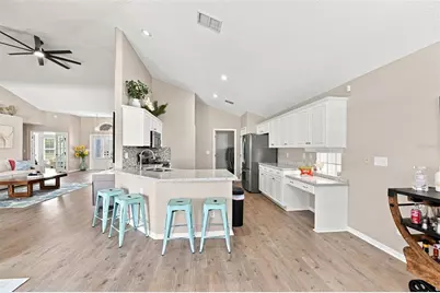 2252 New Bedford Drive, Sun City Center, FL 33573 - Photo 17