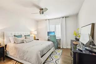 3200 Gulf Blvd, Saint Pete Beach, FL 33706 - Photo 9