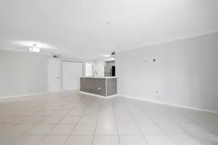 2400 Feather Sound Dr, Clearwater, FL 33762 - Photo 11