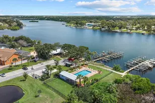 8805 Crosswood Ct, Riverview, FL 33578 - Photo 55