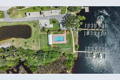 8805 Crosswood Court, Riverview, FL 33578 - Photo 61