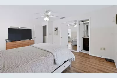255 Capri Circle N #22, Treasure Island, FL 33706 - Photo 23