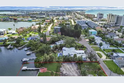 15601 Redington Drive, Redington Beach, FL 33708 - Photo 17