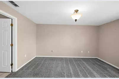 5625 Fischer Drive, Lakeland, FL 33812 - Photo 17