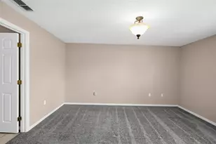 5625 Fischer Dr, Lakeland, FL 33812 - Photo 17