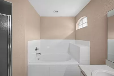 5625 Fischer Drive, Lakeland, FL 33812 - Photo 21
