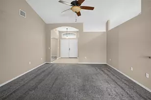 5625 Fischer Dr, Lakeland, FL 33812 - Photo 7