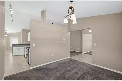 5625 Fischer Drive, Lakeland, FL 33812 - Photo 11