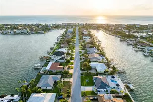 227 Howard Dr, Belleair Beach, FL 33786 - Photo 53