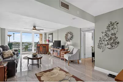 1 Key Capri #704W, Treasure Island, FL 33706 - Photo 15