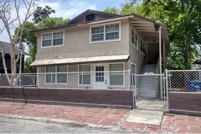 206 E Ida Street, Tampa, FL 33603 - Photo 1