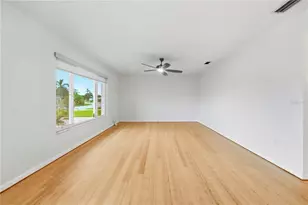 2720 Goldenrod St, Sarasota, FL 34239 - Photo 15
