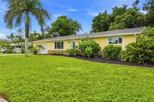 2720 Goldenrod St, Sarasota, FL 34239 - Photo 7