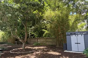 2720 Goldenrod St, Sarasota, FL 34239 - Photo 21