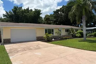 2720 Goldenrod St, Sarasota, FL 34239 - Photo 1