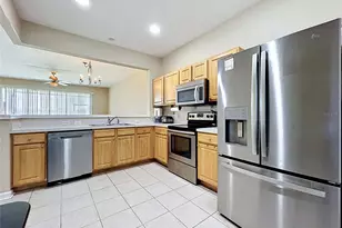 4842 Barnstead Dr, Riverview, FL 33578 - Photo 7