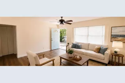 1543 43rd Street S, Saint Petersburg, FL 33711 - Photo 3