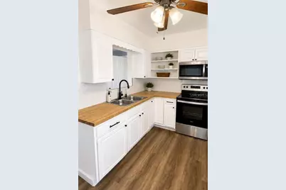 1543 43rd Street S, Saint Petersburg, FL 33711 - Photo 5