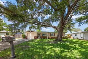 3531 Floral Dr SE, Largo, FL 33771 - Photo 3