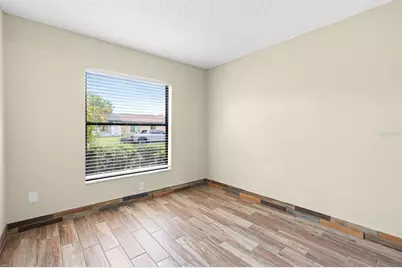 1205 Mohrlake Drive, Brandon, FL 33511 - Photo 17